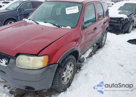 2004 Ford Escape Xlt из США, поврежденный, VIN 1FMYU03104KB09608